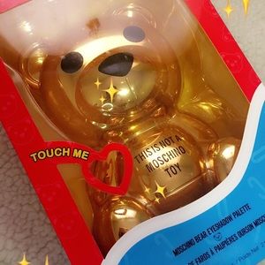 MOSCHINO BEAR EYESHADOW PALETTE